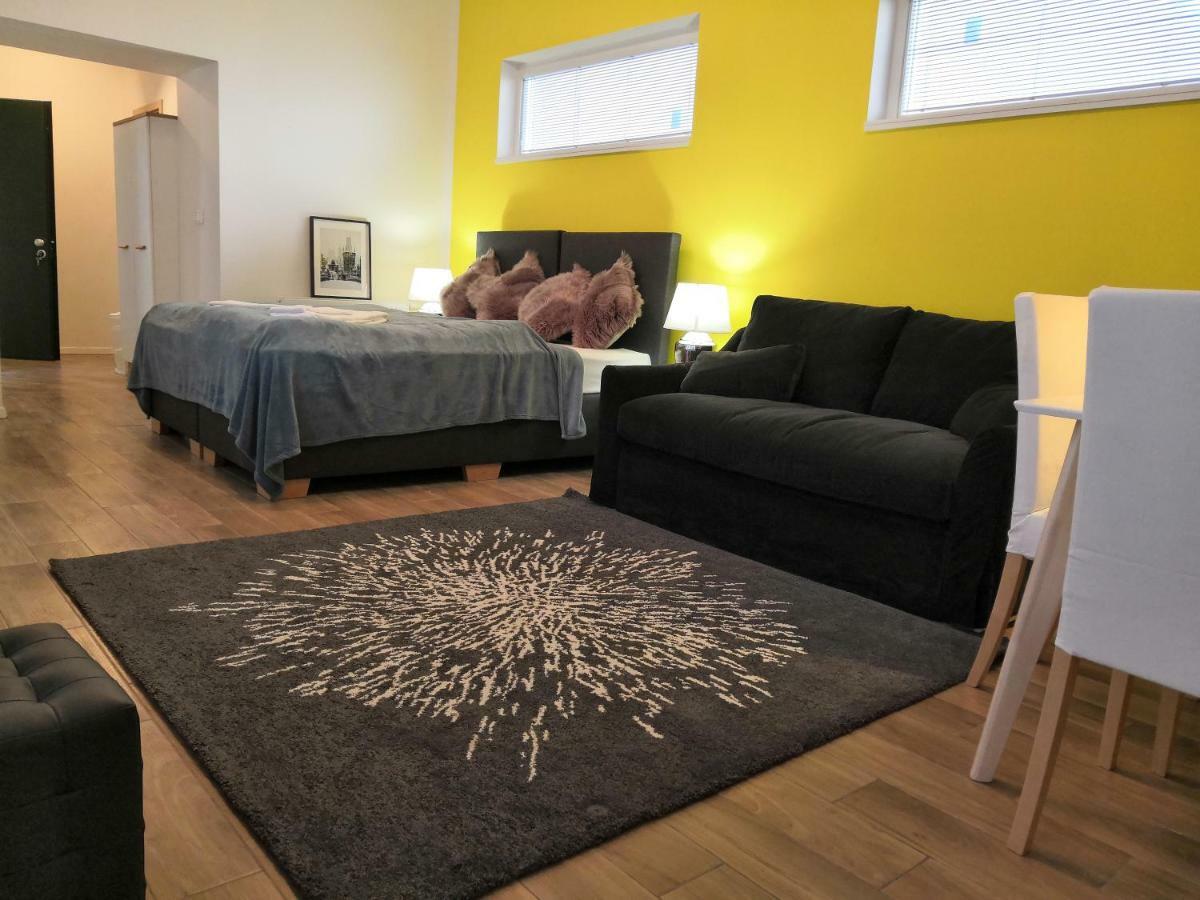 Apartment Folimanka R57 | Praguestars